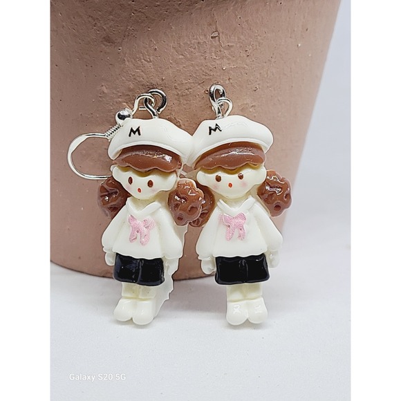 Handmade Sailor Girl Resin Drop Earrings White Beret Anime School Girl - Picture 5 of 5
